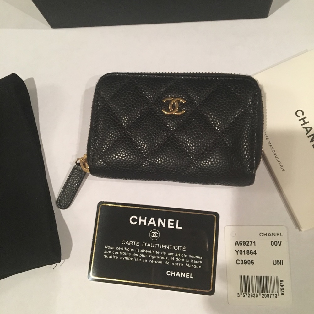 Chanel Black Zippy Card Holder Caviar Wallet